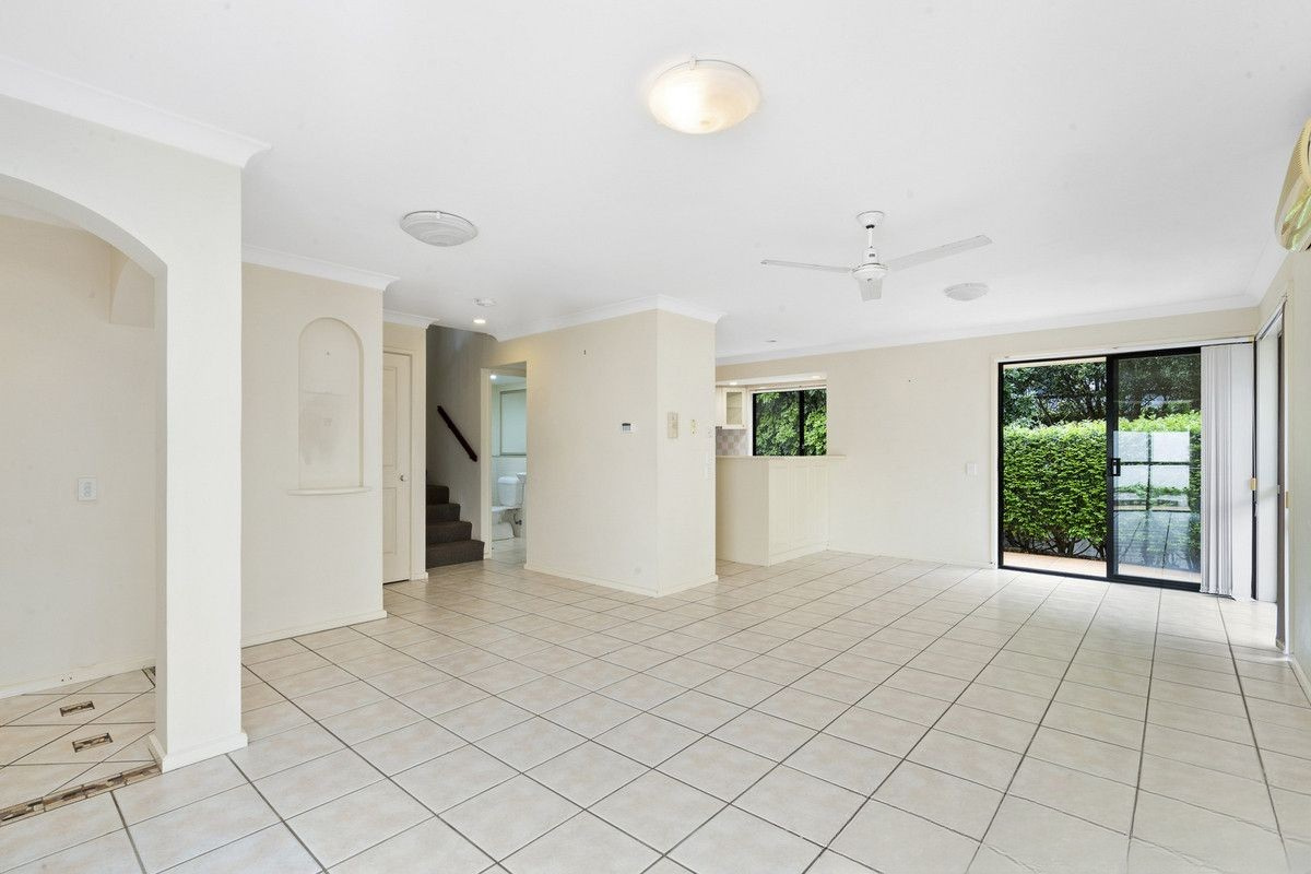 6c5bb155 Aee1 4f95 B99e 27b5342e3044