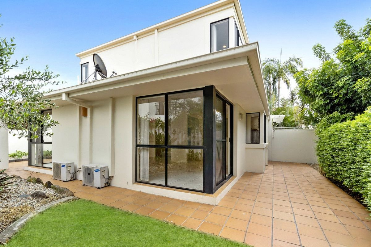 D70d917e C936 4f4d Ad5c 966d7eaeef38